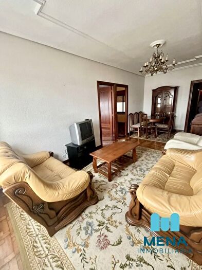 Casas en venta y pisos alquiler - 1