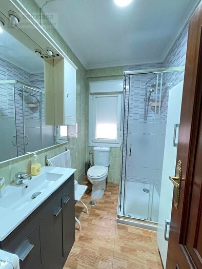 Casas en venta y pisos alquiler - 2