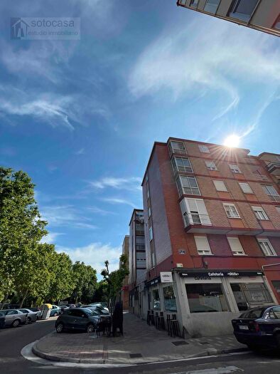 Casas en venta y pisos alquiler - 1