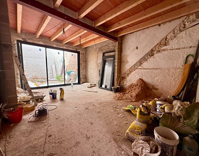 Casas en venta y pisos alquiler - 1
