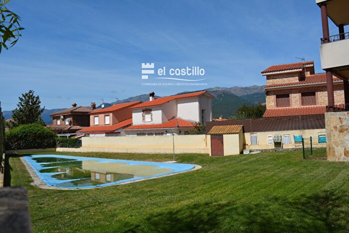Piso en alquiler en La Adrada, Ávila de 2 habitaciones