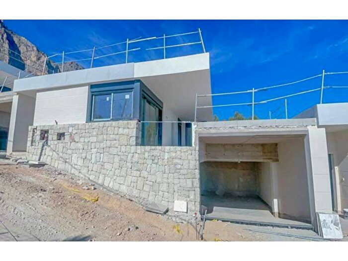 Casas en venta y pisos alquiler - 1