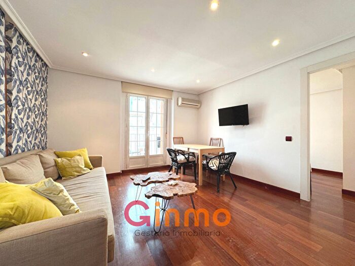 Casas en venta y pisos alquiler - 2
