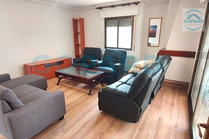 Casas en venta y pisos alquiler - 2