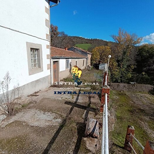 Casa en venta en La Calzada de Béjar, Salamanca