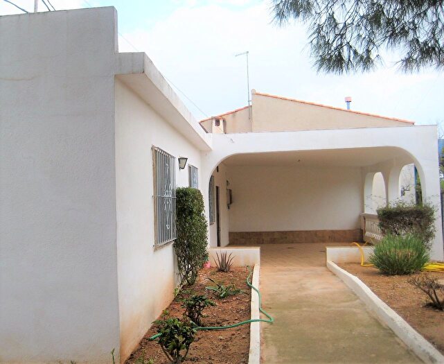 Casas en venta y pisos alquiler - 1