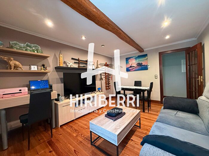 Casas en venta y pisos alquiler - 2