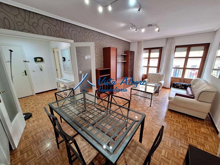 Casas en venta y pisos alquiler - 1