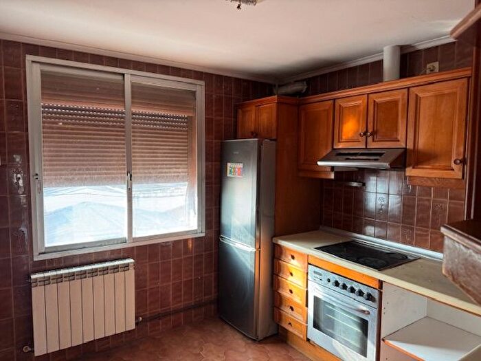 Casas en venta y pisos alquiler - 2