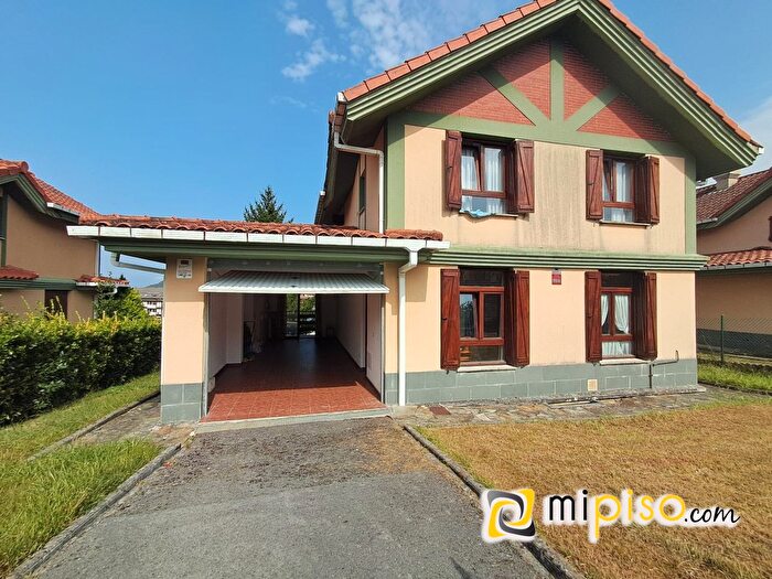 Casas en venta y pisos alquiler - 1
