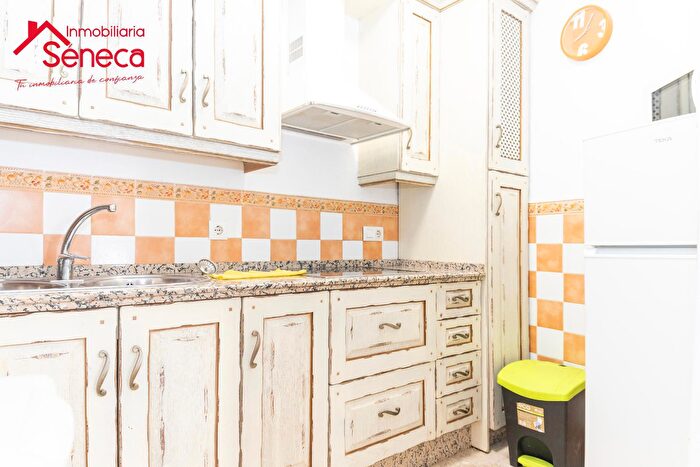 Casas en venta y pisos alquiler - 3