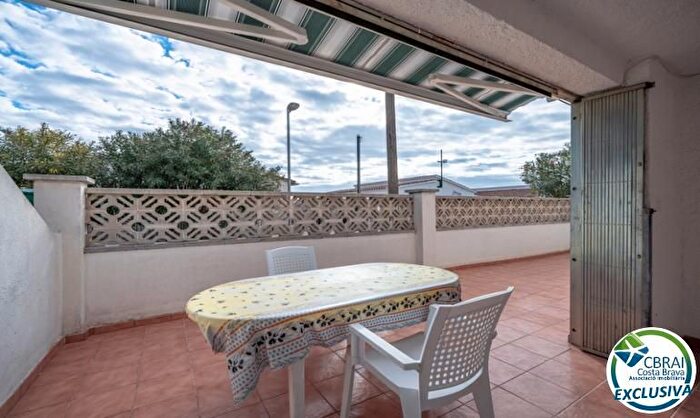 Piso en venta en Nord, Roses de 4 habitaciones