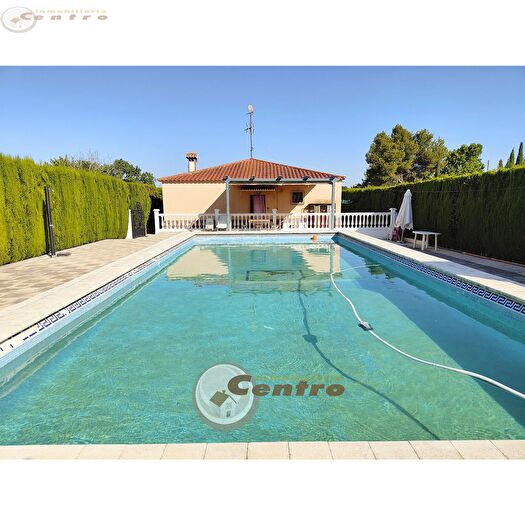 Casa en venta en Pedanías Extrarradio, Albacete Capital de 3 habitaciones
