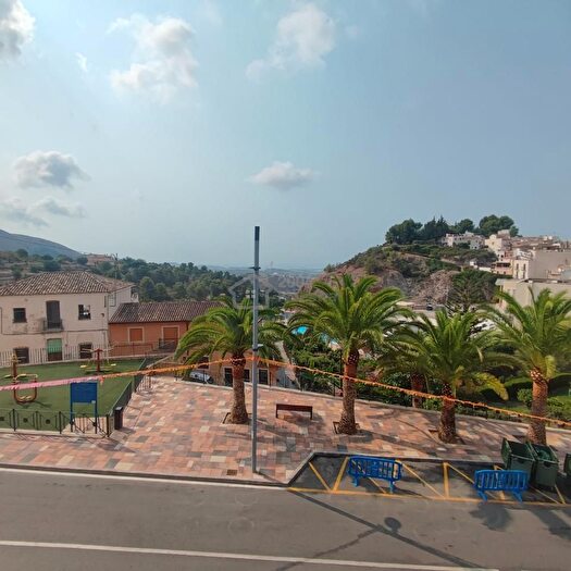 Piso en alquiler en Finestrat Pueblo, Finestrat de 4 habitaciones