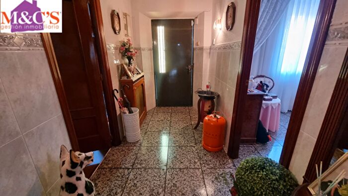 Casas en venta y pisos alquiler - 2