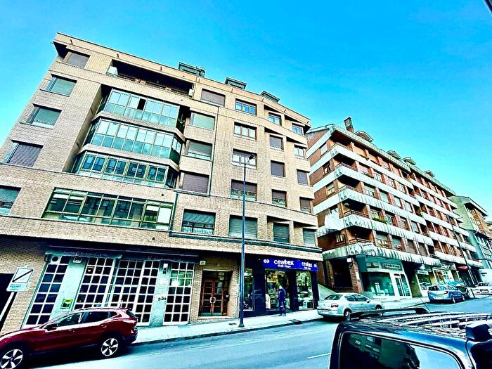 Piso en venta en Cangas del Narcea, Asturias de 3 habitaciones