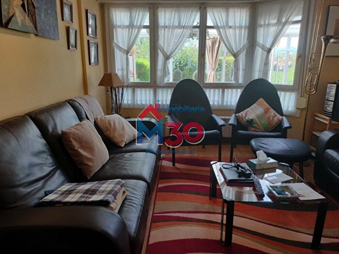 Casas en venta y pisos alquiler - 3