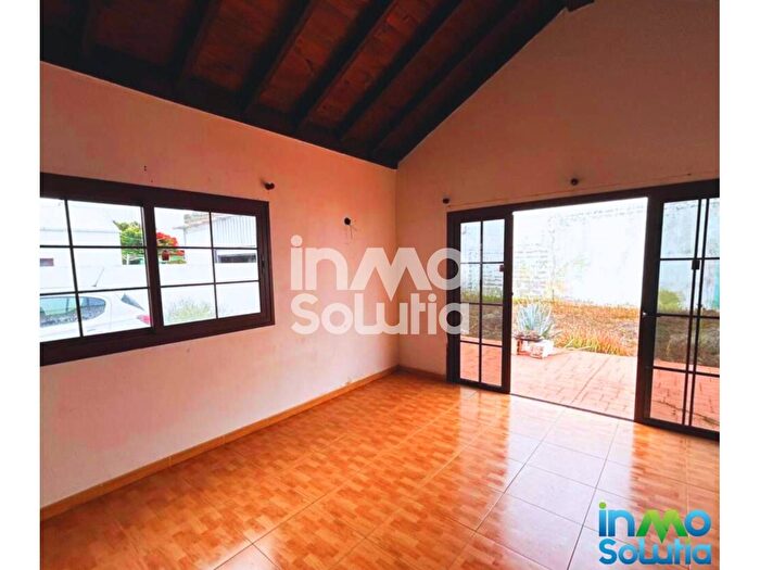 Casa en venta en Tinajo, Las Palmas de 3 habitaciones