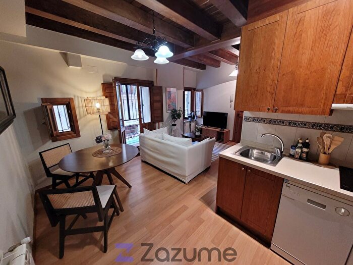 Casas en venta y pisos alquiler - 1
