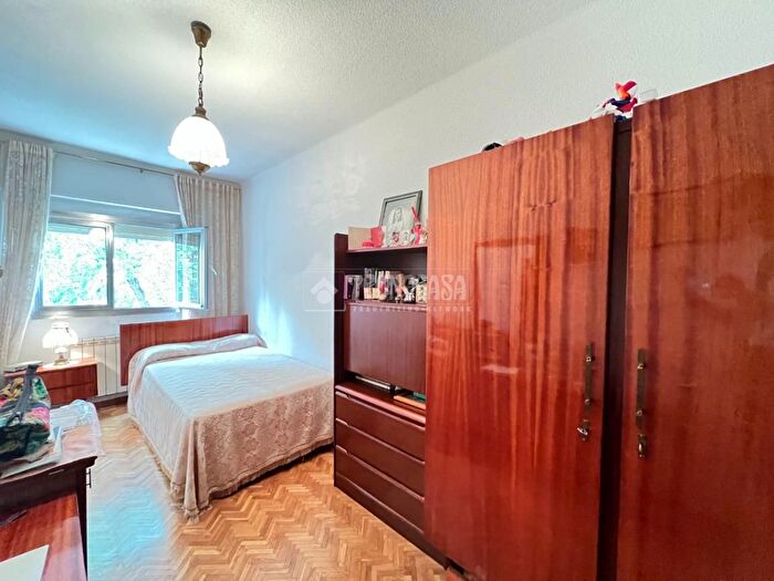 Piso en venta en Latina, Puerta del Ángel de 3 habitaciones