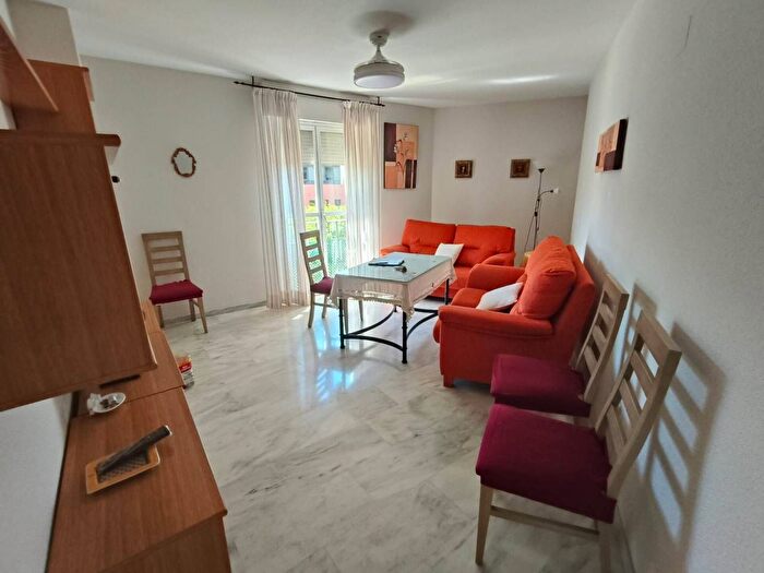 Piso en alquiler en PonienteSur, Vista Alegre Parque Cruz Conde de 2 habitaciones