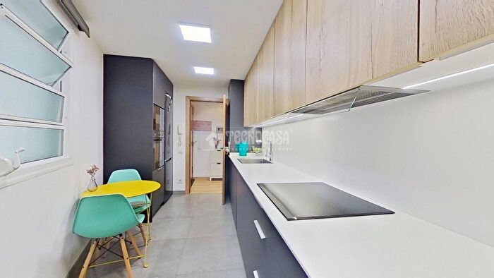 Casas en venta y pisos alquiler - 2