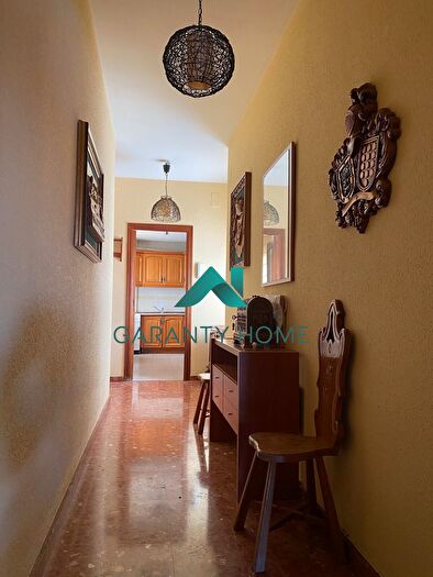 Casas en venta y pisos alquiler - 3
