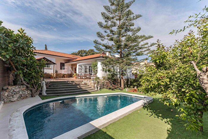 Casa en alquiler en Bellamar, Castelldefels de 4 habitaciones