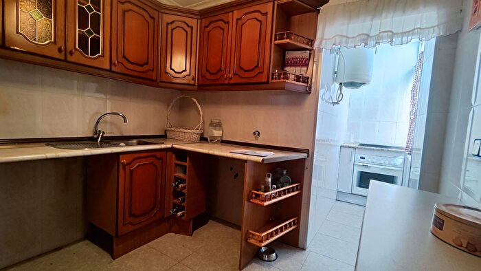 Casas en venta y pisos alquiler - 2