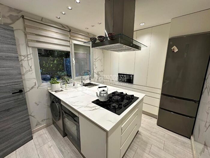 Casas en venta y pisos alquiler - 2