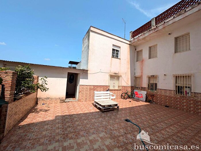 Casa en venta en Zona Hospital, Linares de 5 habitaciones