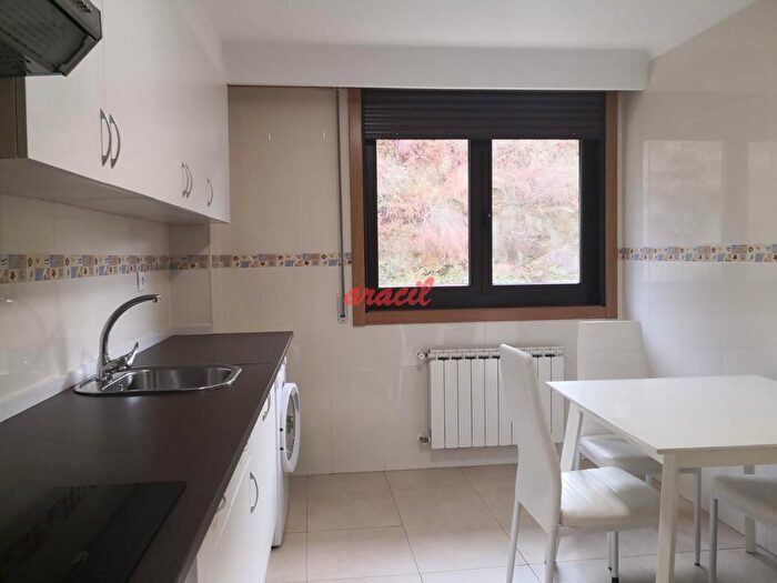 Piso en alquiler en Barrocanes, Ourense Capital de 2 habitaciones