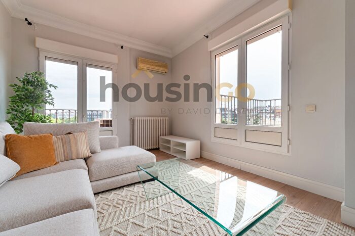 Casas en venta y pisos alquiler - 3