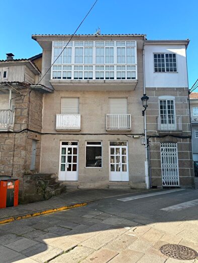 Casa en venta en Celanova, Ourense de 2 habitaciones