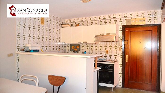 Casas en venta y pisos alquiler - 1