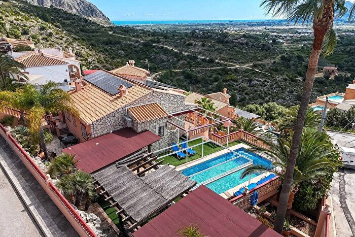 Casas en venta y pisos alquiler - 1