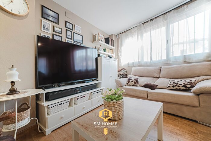 Casas en venta y pisos alquiler - 3