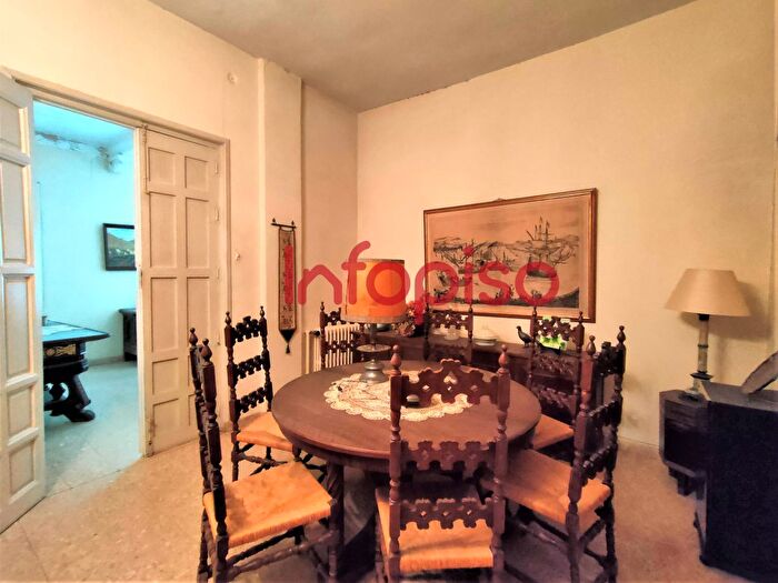 Casas en venta y pisos alquiler - 2