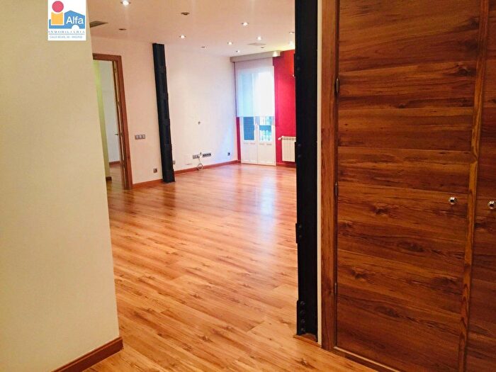 Casas en venta y pisos alquiler - 2
