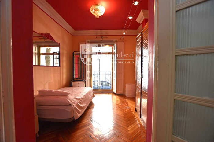 Casas en venta y pisos alquiler - 1