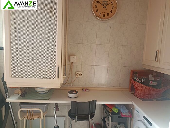 Casas en venta y pisos alquiler - 2