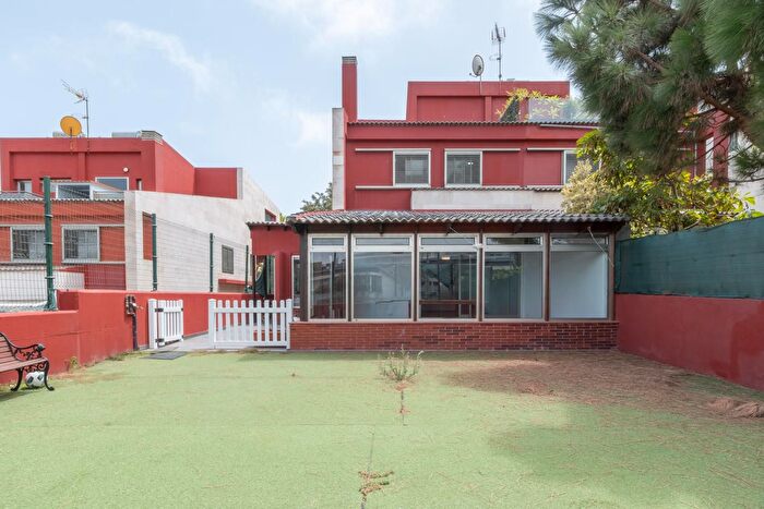 Casa en venta en Vegueta Cono Sur Tafira, Tafira de 5 habitaciones