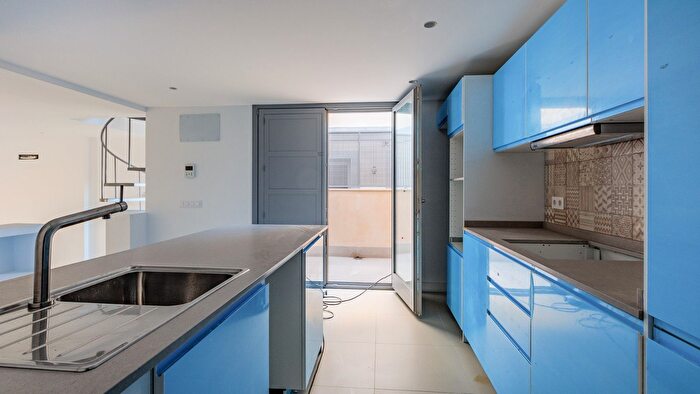 Casas en venta y pisos alquiler - 2
