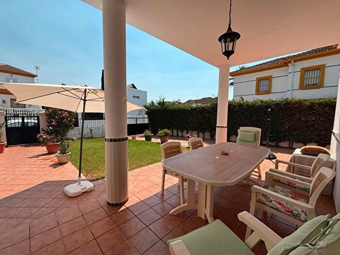 Casa en venta en El Portil, Huelva de 5 habitaciones
