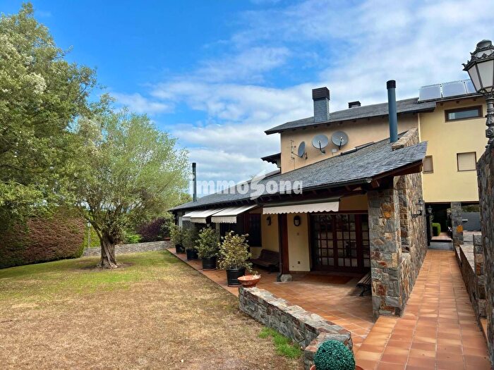 Casas en venta y pisos alquiler - 1
