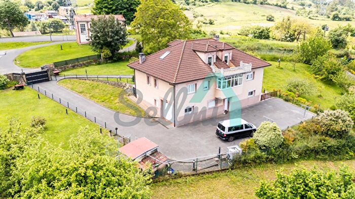 Casas en venta y pisos alquiler - 3