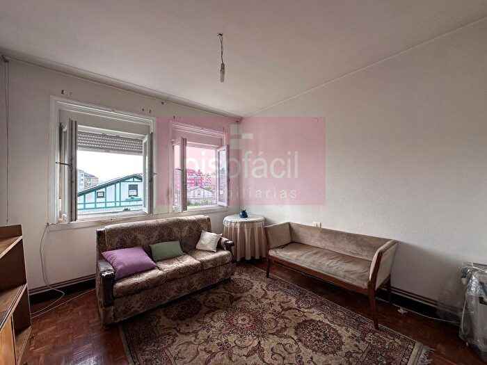 Casas en venta y pisos alquiler - 2