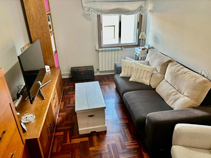 Casas en venta y pisos alquiler - 2