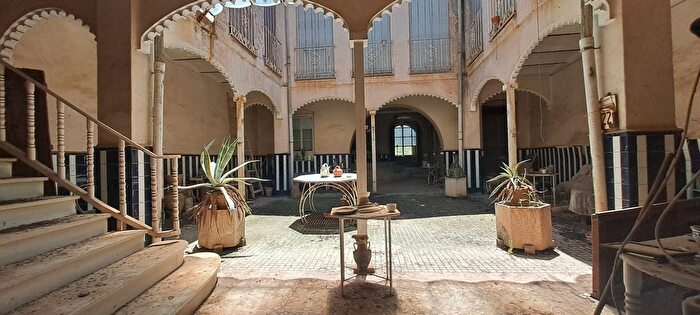 Casas en venta y pisos alquiler - 1
