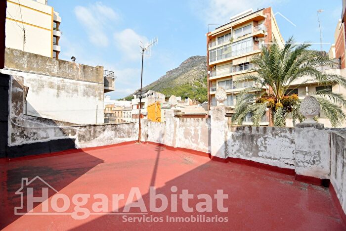 Casas en venta y pisos alquiler - 1